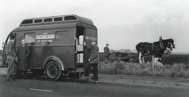 National Bank of Scotland's mobile bank service in operation in about 1950 © RBS 2018